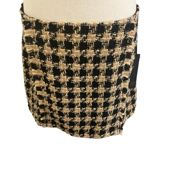 HOUSE OF HARLOW REVOLVE Tweed Houndstooth Academia Clueless Crop Top Skirt Set - Picture 9 of 15